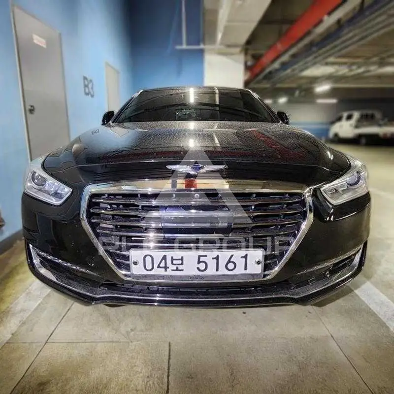 2018 Genesis G90
