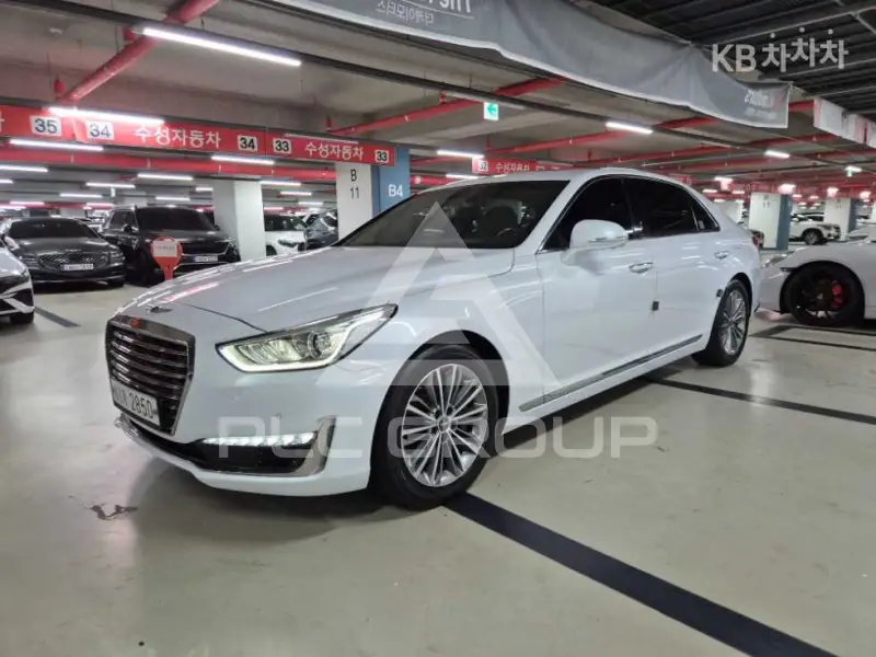 2018 Genesis G90