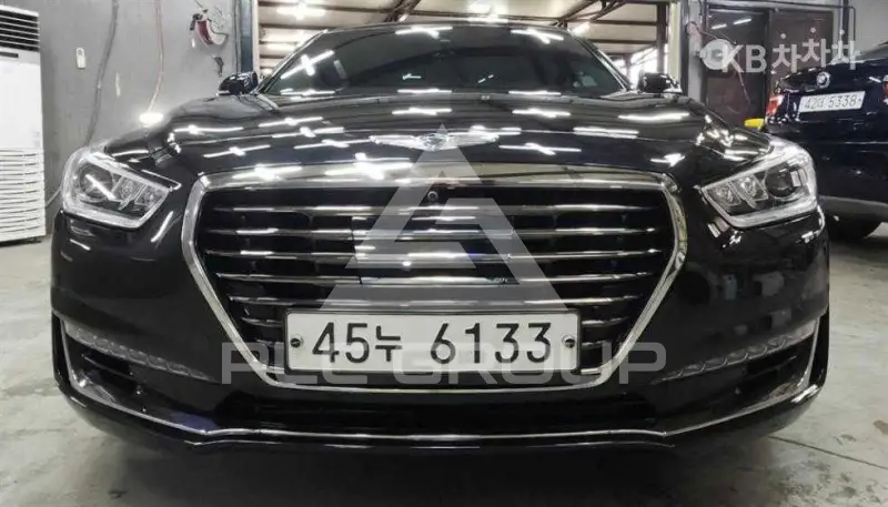 2018 Genesis G90