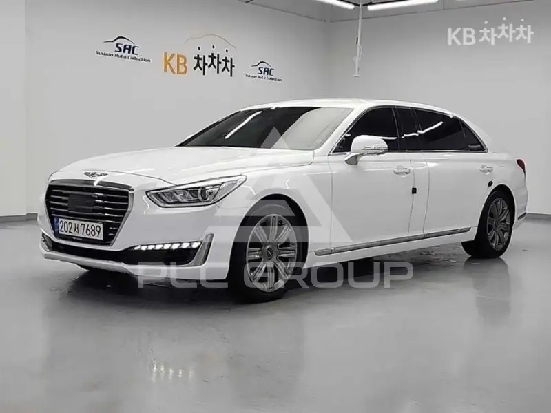2018 Genesis G90