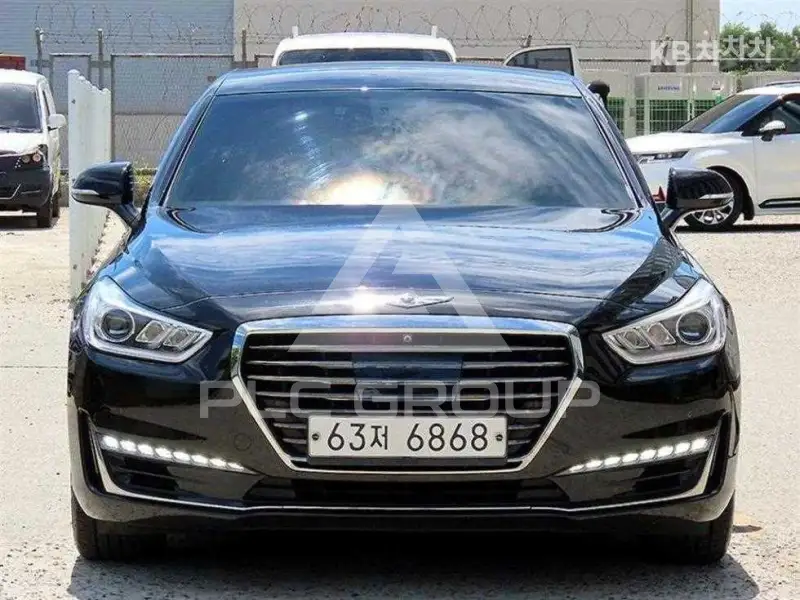 2018 Genesis G90