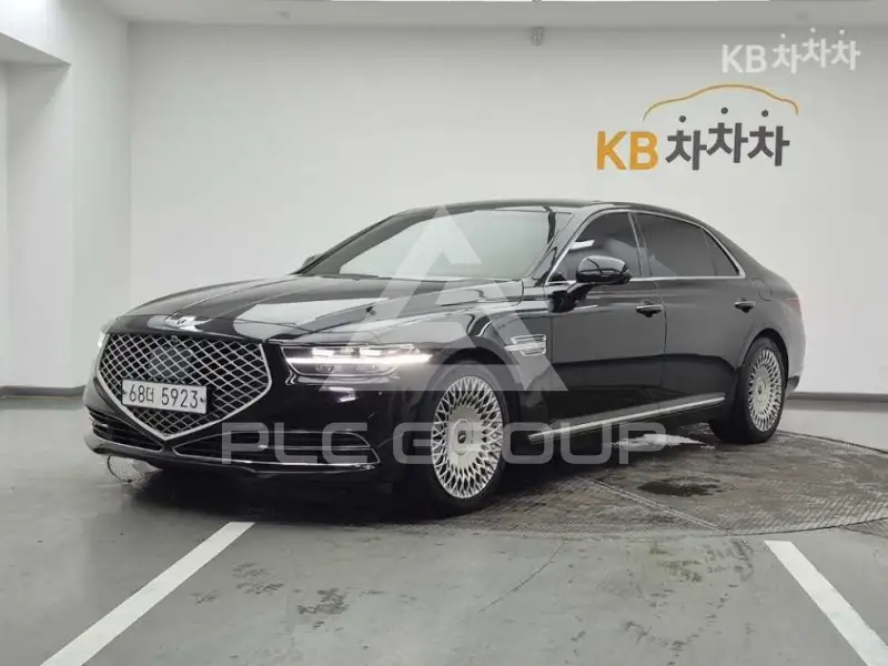 2018 Genesis G90