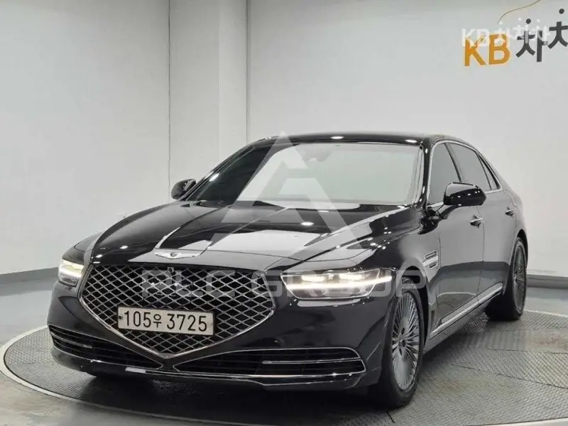 2018 Genesis G90