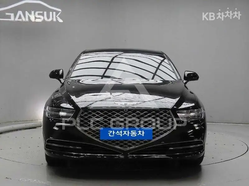 2018 Genesis G90