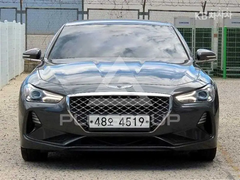2018 Genesis G70