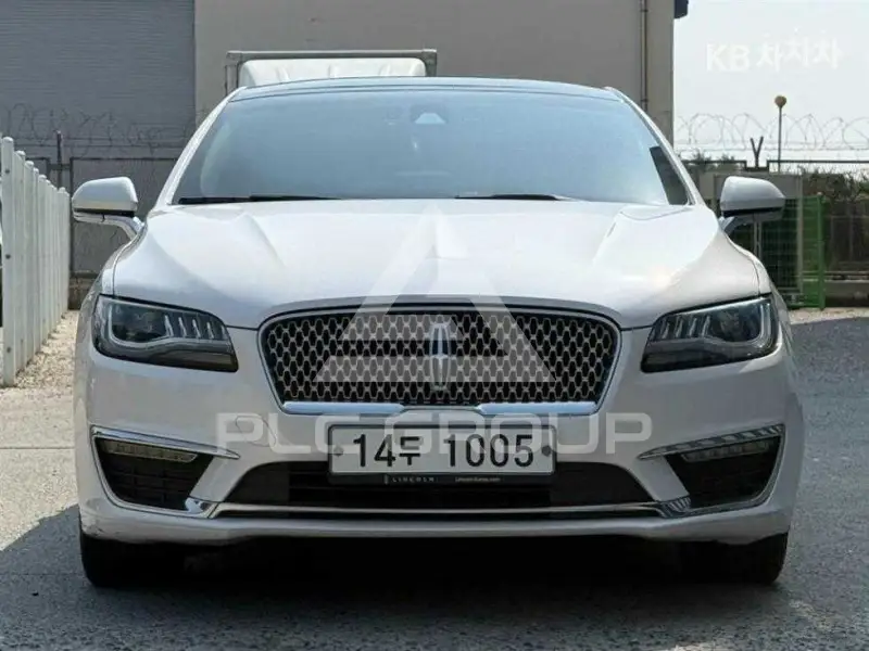 2018 Lincoln MKZ