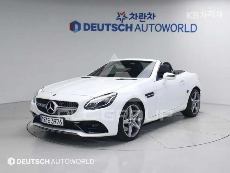2018 Mercedes Benz SLC-Class