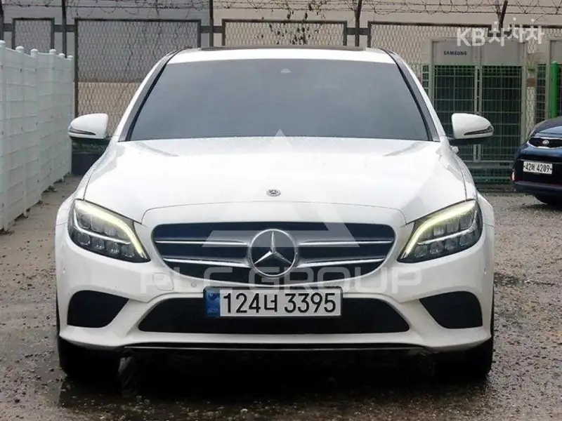 2018 Mercedes Benz C-Class