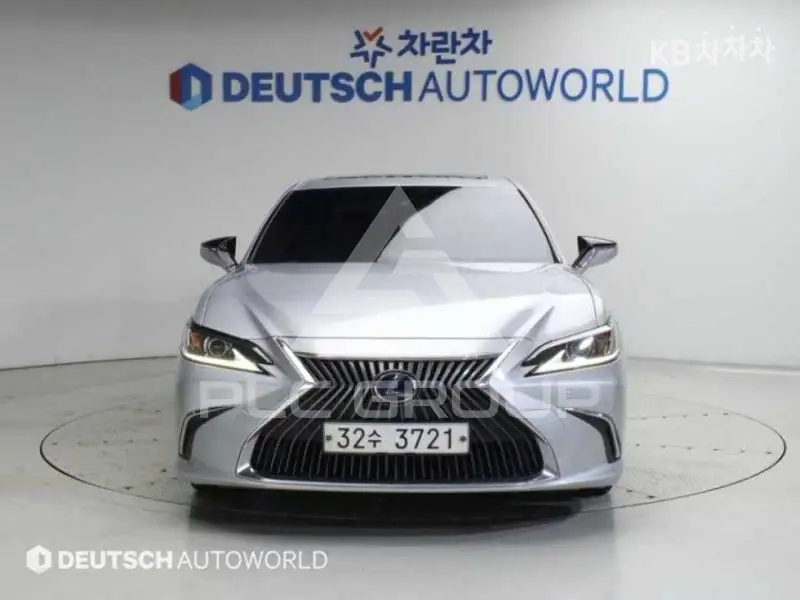 2018 Lexus ES