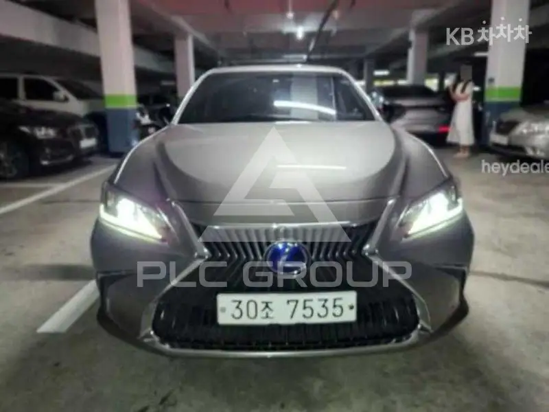 2018 Lexus ES