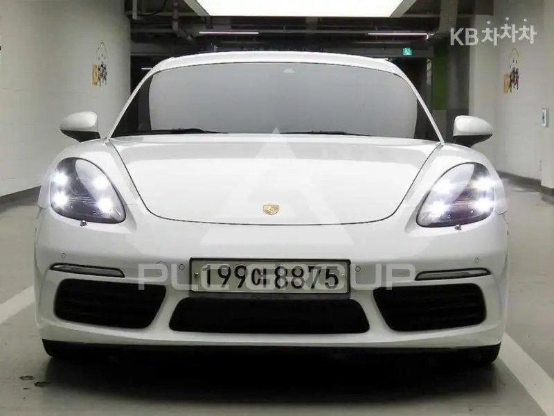 2018 Porsche Cayman