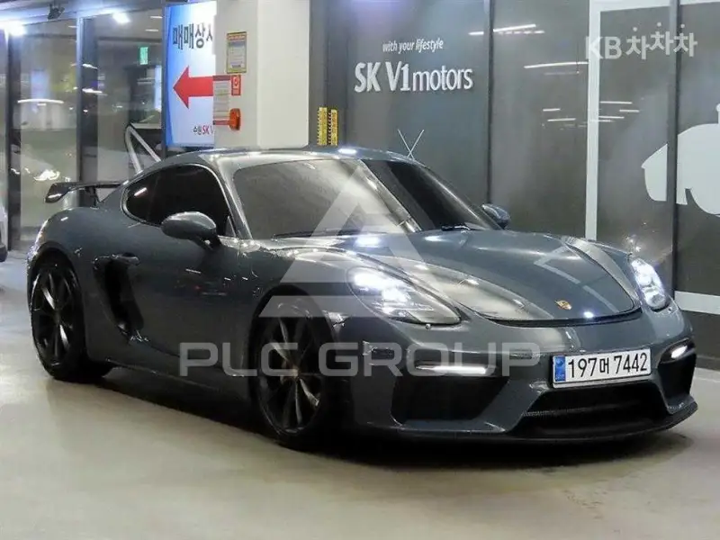 2018 Porsche Cayman
