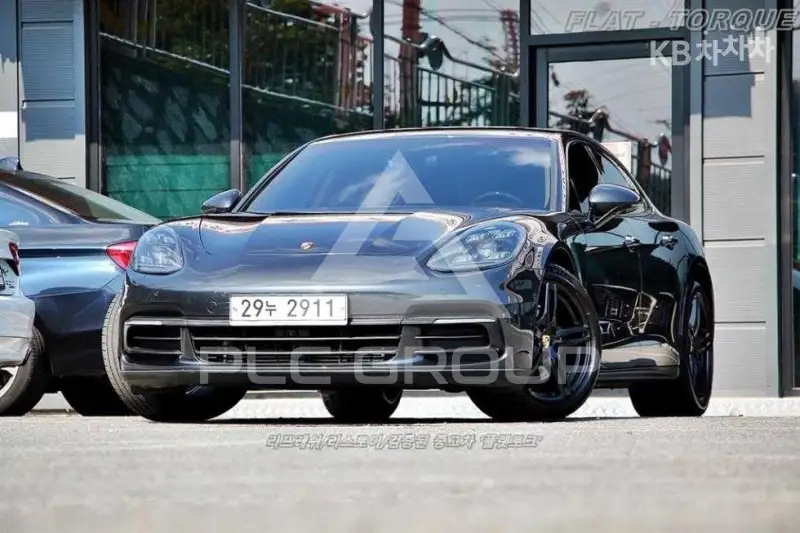 2018 Porsche Panamera