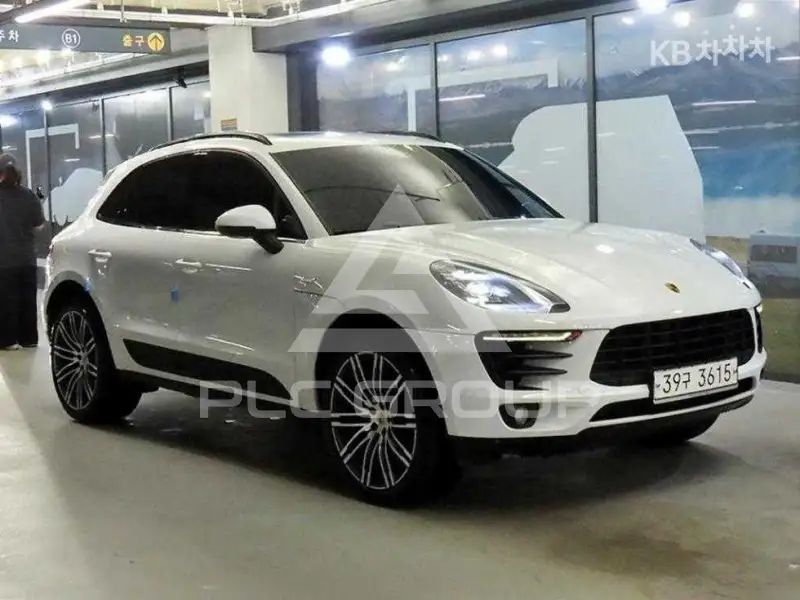 2018 Porsche Macan