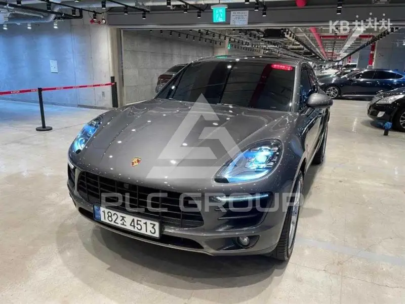 2018 Porsche Macan