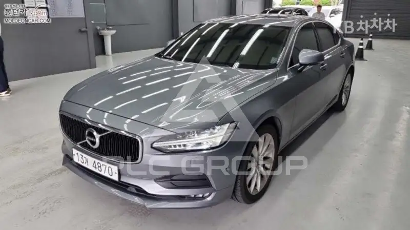 2018 Volvo S90