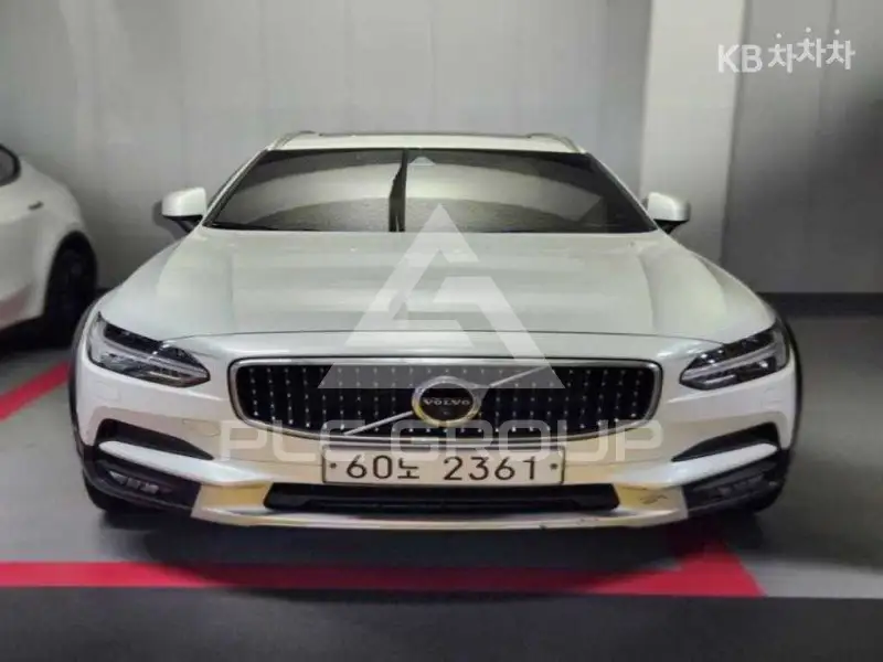 2018 Volvo V90