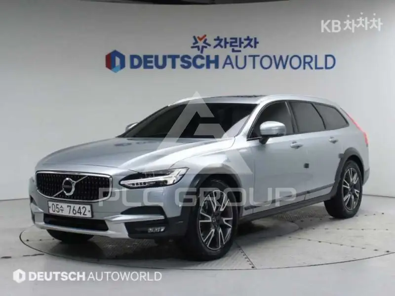 2018 Volvo V90