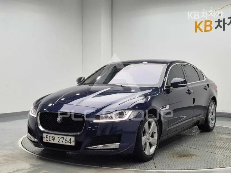 2018 Jaguar XF