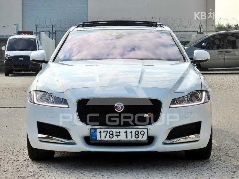 2018 Jaguar XF