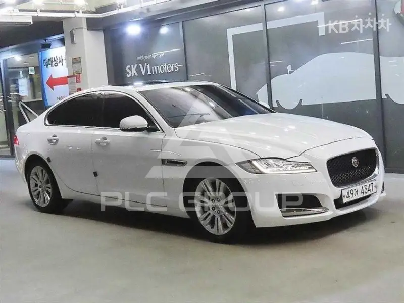 2018 Jaguar XF