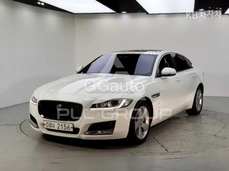 2018 Jaguar XF