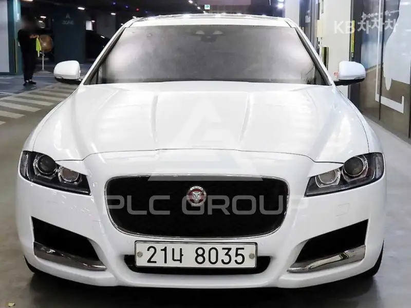 2018 Jaguar XF