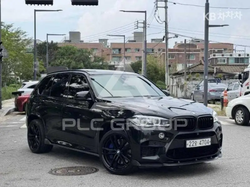 2019 BMW M1