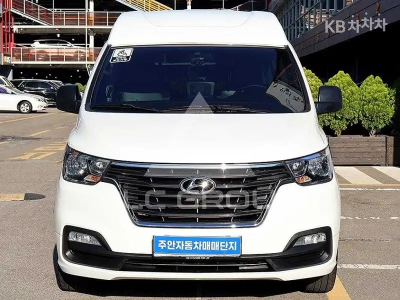 2019 Hyundai Starex