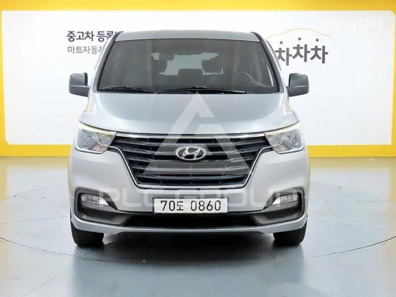 2019 Hyundai Starex