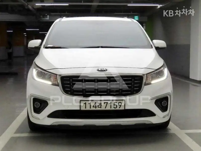 2019 KIA Carnival
