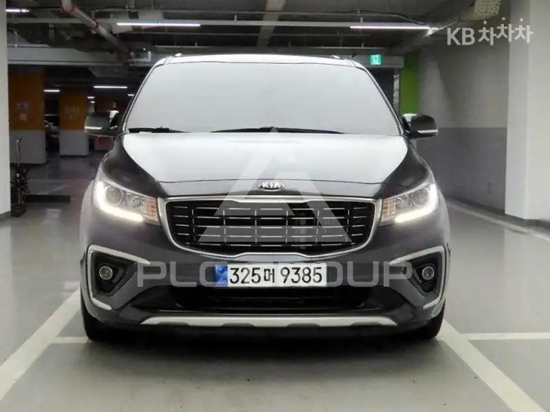 2019 KIA Carnival