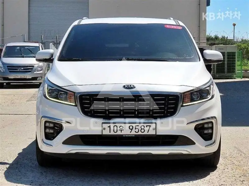 2019 KIA Carnival