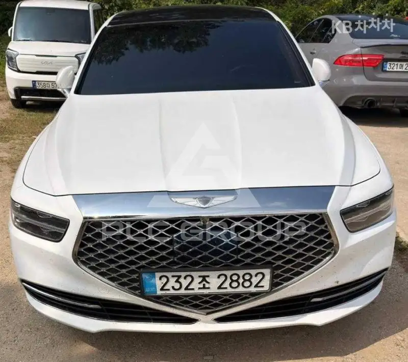 2019 Genesis G90