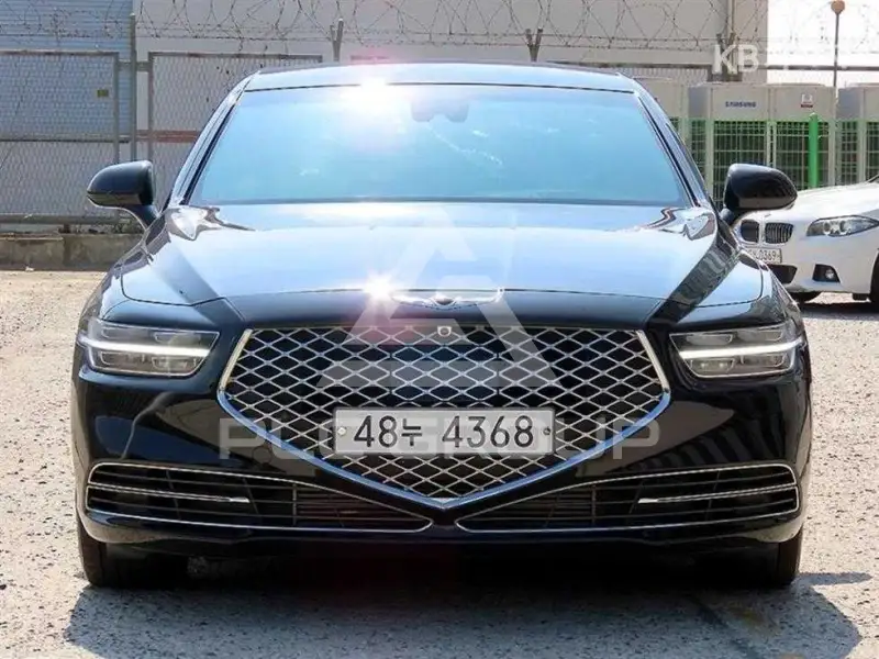 2019 Genesis G90