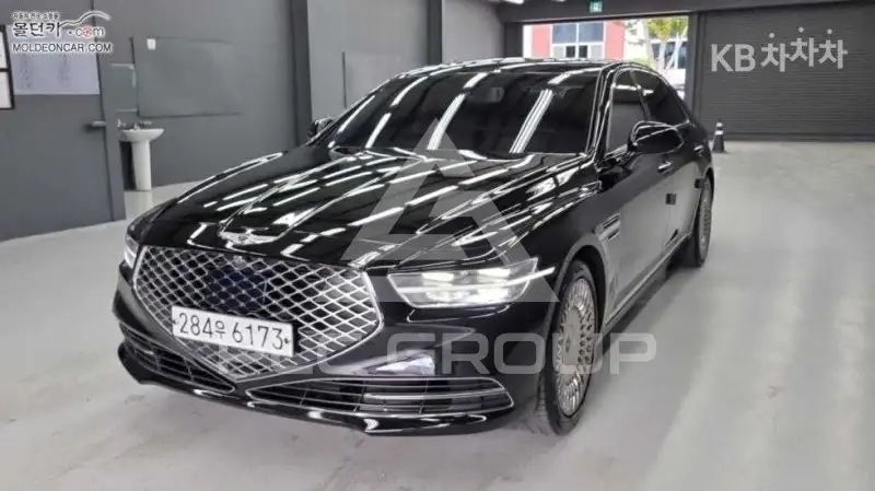 2019 Genesis G90