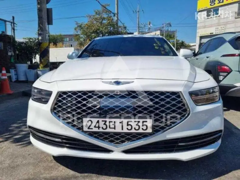 2019 Genesis G90