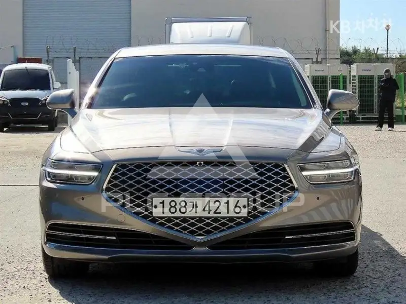 2019 Genesis G90