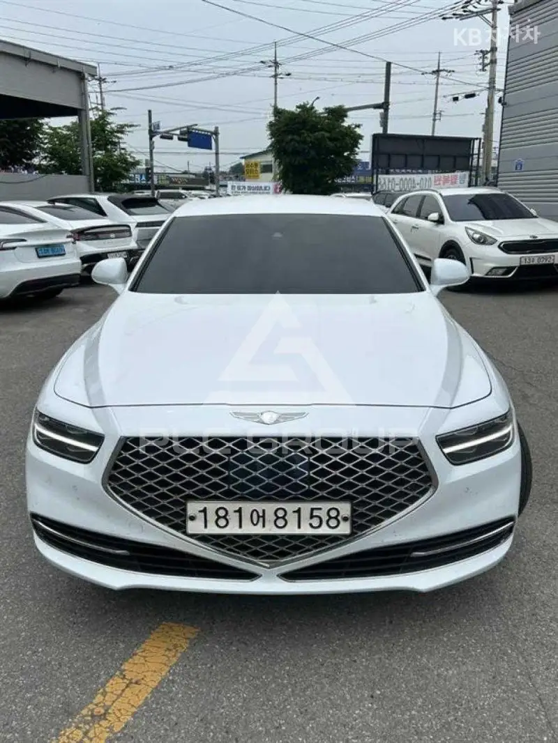 2019 Genesis G90