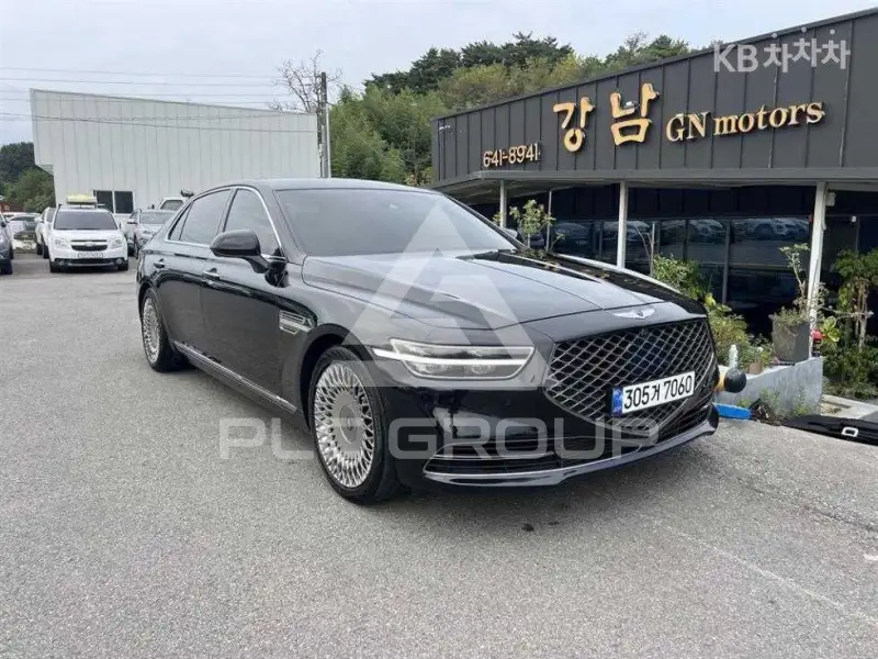 2019 Genesis G90