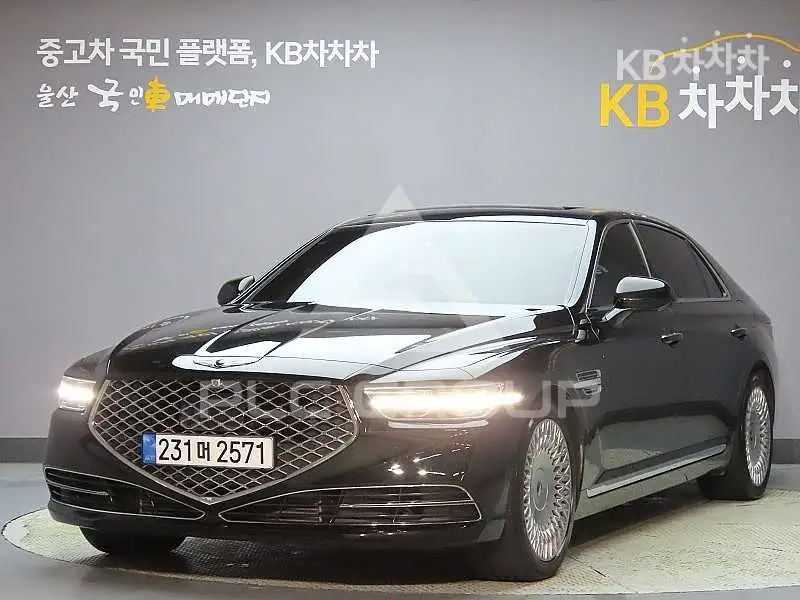 2019 Genesis G90