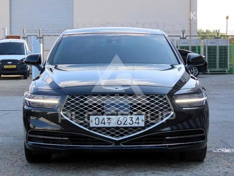 2019 Genesis G90