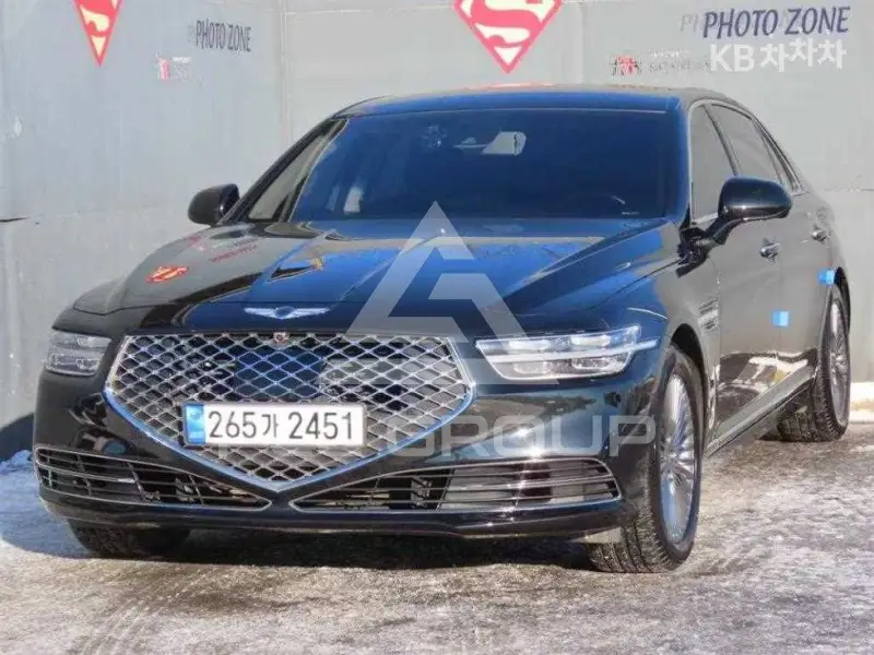 2019 Genesis G90