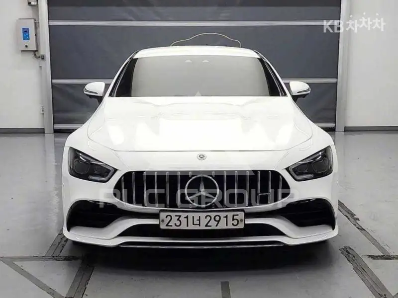 2019 Mercedes Benz GT