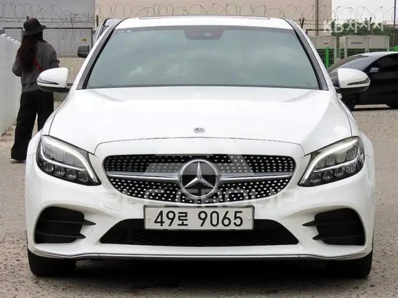 2019 Mercedes Benz C-Class