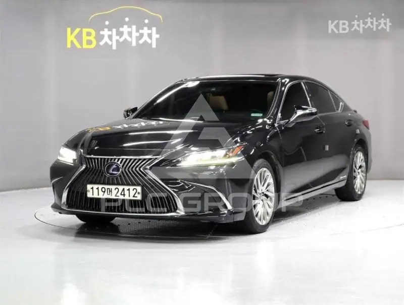 2019 Lexus ES