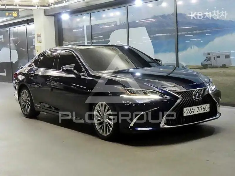 2019 Lexus ES