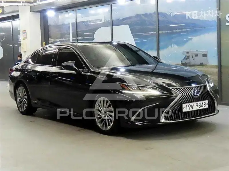 2019 Lexus ES