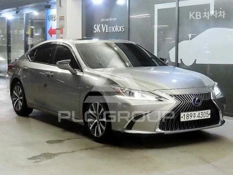 2019 Lexus ES