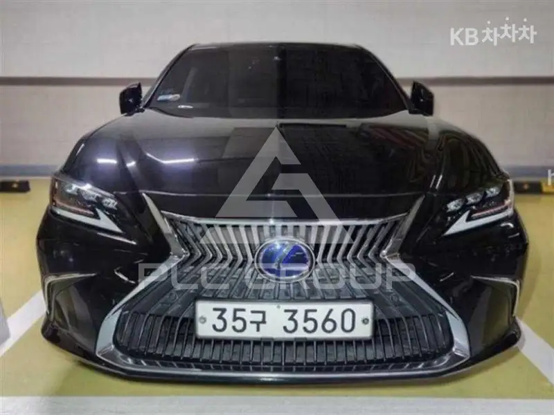 2019 Lexus ES